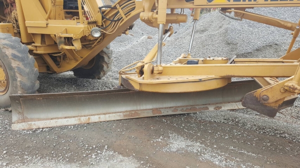 ขาย รถเกรด 140G 5MD02898 เอกสารเล่มทะเบียนครบ รถใช้งานได้ดีทุกระบบ เครื่องแน่น ปั้มดี