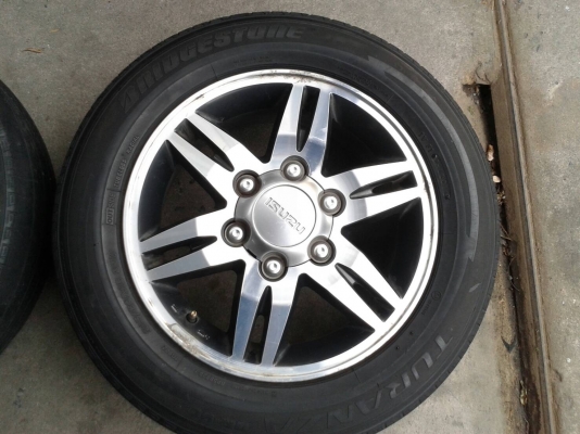 ล้ออีสุ ขอบ16นิ้ว6รู พร้อมยาง ชุดนี้ ราคา 5700 บาท ล้ออีสุ ขอบ16นิ้ว6รู พร้อมยาง ชุดนี้ ราคา 5700 บาท