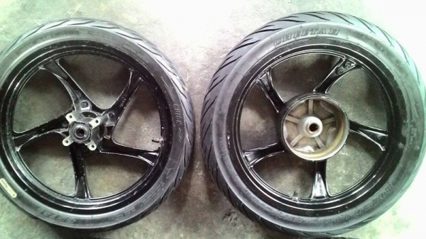 ล้อแม็กแท้ติดรถ เวฟ 110i กับ มีโอ้ ฟรีโน้115 พร้อมยางสวยๆ