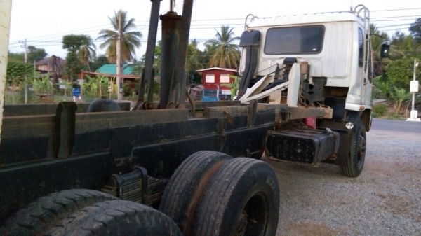 ขายรถสิบล้อดัมพ์ ISUZU เครื่อง 270 แรง euro1 - FXZ23NZP 2 เพลา ปี 43 เกียร์ ZF ยางใหม่ แอร์พร้อม ทะเบียนพร้อม