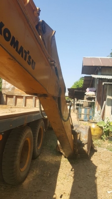 ขายรถขุดแบ็คโค PC120-6ไฟฟ้าเต็มเล่มทะเบียน พร้อมรถลากเทรลเลอร์หัวยาว165 1เพลา พร้อมมือขุดตอไม้