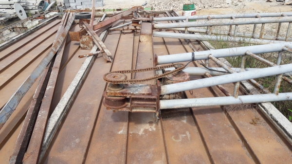 ขายด่วนๆ รางทำแผ่นพื้นปูน ยาว 54 เมตร 12ช่อง ราคาคุยกันได้คับ