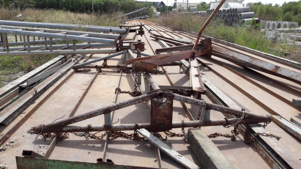 ขายด่วนๆ รางทำแผ่นพื้นปูน ยาว 54 เมตร 12ช่อง ราคาคุยกันได้คับ