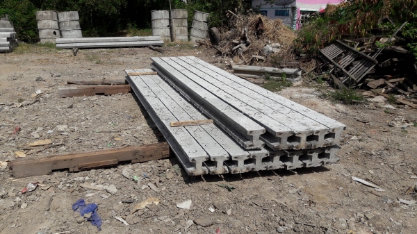 ขายด่วน รางทำเสาปูนหกเหลี่ยม มีหลายไซค์ คับผม