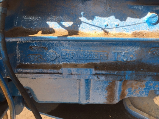 ขายรถ คีบ  ตามภาพ  พร้อมทะเบียน  รถพร้อมใช้งาน ราคา  500,000 บาท