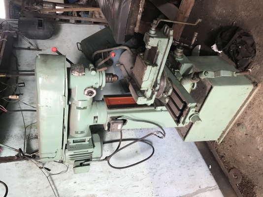 ขายมิลลิ่งตั้งโต๊ะเอ็ม1ไฟ380พร้อมปาการาคากันเองครับผม