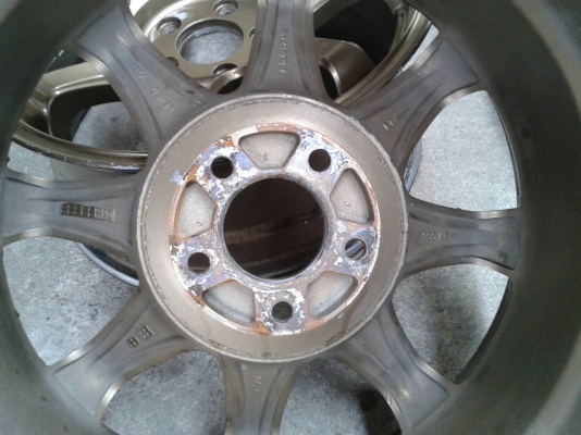 ขอบ17นิ้ว5รู114 ชุดนี้ ราคา 7400 บาท