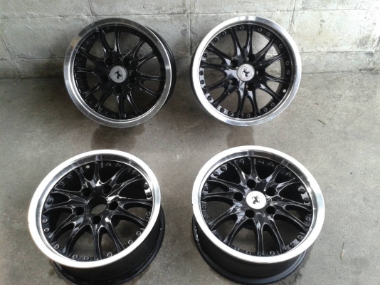 ขอบ15นิ้ว5รู114 ชุดนี้ ราคา 5900 บาท