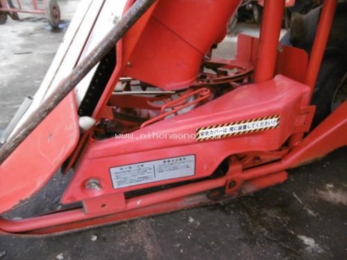 ขาย รถเกี่ยวข้าวเดินตาม YANMAR รุ่น : YB102 รหัสสินค้า : 80803408 www.nihonmono.com