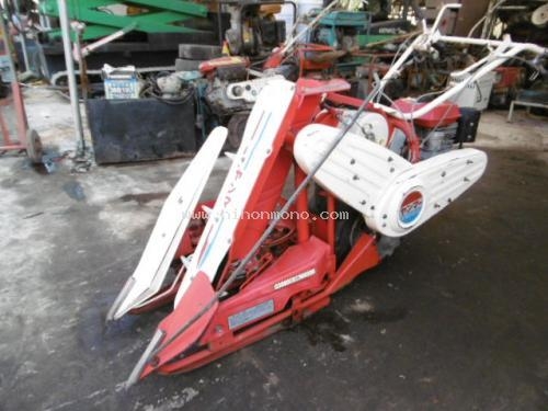 ขาย รถเกี่ยวข้าวเดินตาม YANMAR รุ่น : YB102 รหัสสินค้า : 80803408 www.nihonmono.com ขาย รถเกี่ยวข้าวเดินตาม YANMAR รุ่น : YB102 รหัสสินค้า : 80803408 www.nihonmono.com