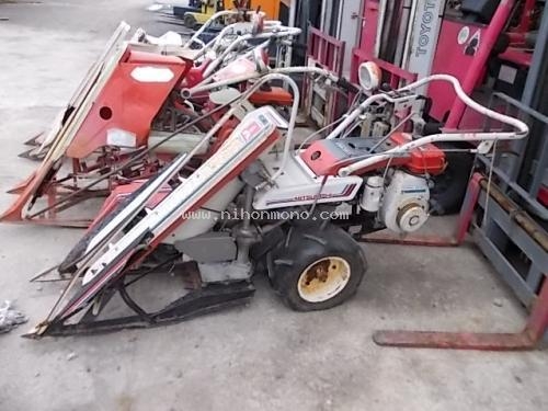 นำเข้าจากญี่ปุ่น รถเกี่ยวข้าวเดินตาม MITSUBISHI รุ่น : MB360 รหัสสินค้า : 80802993 www.nihonmono.com นำเข้าจากญี่ปุ่น รถเกี่ยวข้าวเดินตาม MITSUBISHI รุ่น : MB360 รหัสสินค้า : 80802993 www.nihonmono.com