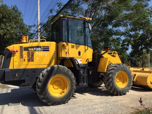 รถตัก KOMATSU WA100-5 นำเข้าจากญี่ปุ่น สวยจริง สดจริง รถตัก KOMATSU WA100-5 นำเข้าจากญี่ปุ่น สวยจริง สดจริง