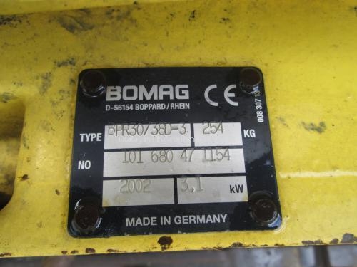 ขาย เครื่องตบดิน BOMAG รุ่น : BPP30/38 D-3 รหัสสินค้า : 80904427 www.nihonmono.com ขาย เครื่องตบดิน BOMAG รุ่น : BPP30/38 D-3 รหัสสินค้า : 80904427 www.nihonmono.com