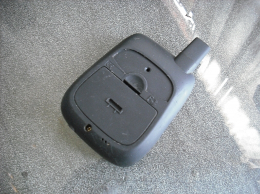 เครื่องวัดแรงดันลมยางอัจฉริยะ Tyredog TPMS รุ่น TD-1000A เครื่องวัดแรงดันลมยางอัจฉริยะ Tyredog TPMS รุ่น TD-1000A