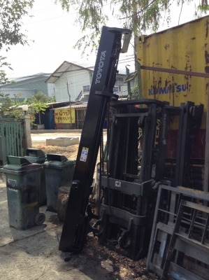 +++ ขายเสาโตโยต้า  3  ตัน  4.5  เมตร  ครับ  ราคา  55,000.-  บาทครับ