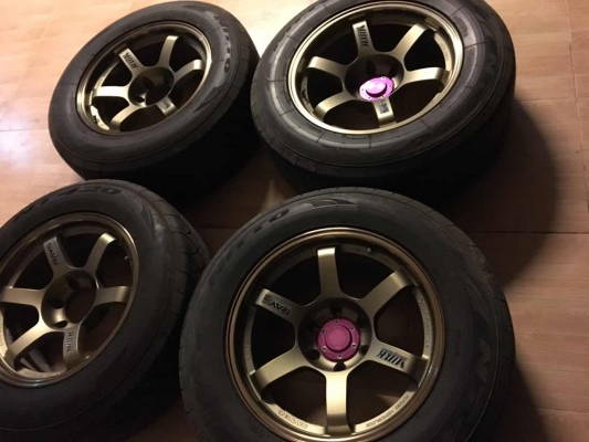 ขายแม็ก te37 SUV ขอบ18"6 รู พร้อมยาง nitto 420 s ขนาด 265/60/18 ปี 4815