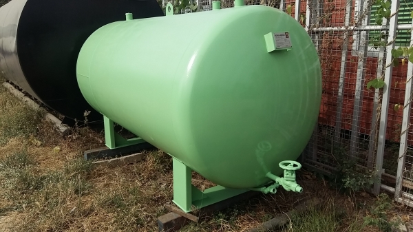 ขายถังแรงดันมือสอง 3000 ลิตร สภาพสวย ราคา 55000 บาท