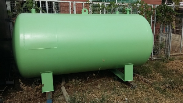 ขายถังแรงดันมือสอง 3000 ลิตร สภาพสวย ราคา 55000 บาท