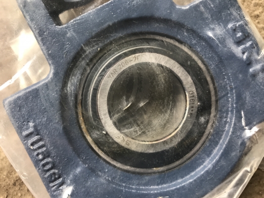 ขายชุดลูกปืน SKF made in Italy ของใหม่ไม่เคยใช้งาน มี 7กล่องครับ