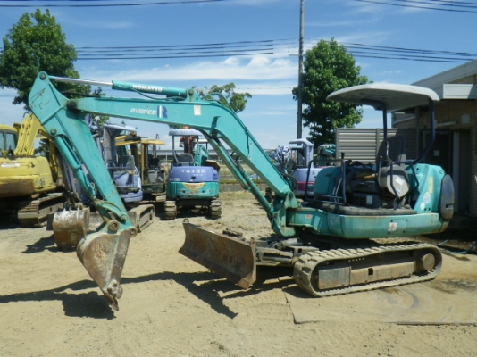 Komatsu PC35R-8 เก่าญี่ปุ่น นำเข้าเองจากญี่ปุ่นโดยตรง