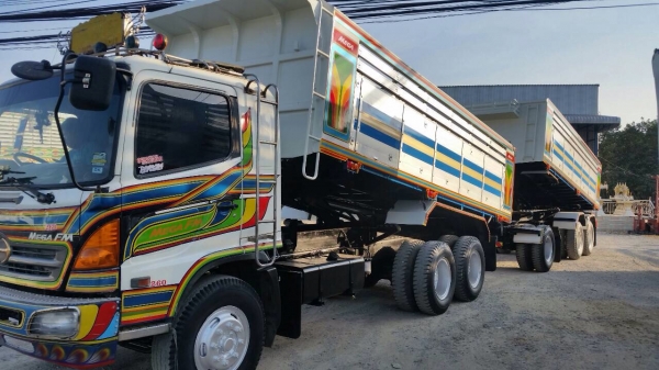 ขายรถพ่วงดัมพ์ Hino mega เครื่อง 260 แรง ปี 48 กระบะดัมพ์มิเนียม ลูก 3 เพลายัด แอร์พร้อม ยาง 80\% ทะเบียนพร้อม ขายรถพ่วงดัมพ์ Hino mega เครื่อง 260 แรง ปี 48 กระบะดัมพ์มิเนียม ลูก 3 เพลายัด แอร์พร้อม ยาง 80\% ทะเบียนพร้อม
