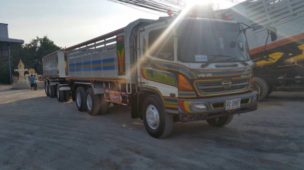 ขายรถพ่วงดัมพ์ Hino mega เครื่อง 260 แรง ปี 48 กระบะดัมพ์มิเนียม ลูก 3 เพลายัด แอร์พร้อม ยาง 80\% ทะเบียนพร้อม ขายรถพ่วงดัมพ์ Hino mega เครื่อง 260 แรง ปี 48 กระบะดัมพ์มิเนียม ลูก 3 เพลายัด แอร์พร้อม ยาง 80\% ทะเบียนพร้อม