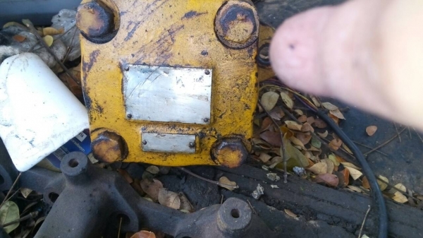 ขายปั๊มไฮดรอลิกด์ รถแทรกเตอร์ D-4 D-5 และออย ข้างเครื่อง รับประกันครับ   ถ้าไม่ผ่าน คืนเงินหรือเปลี่ยนสินค้าให้ใหม่ครับ