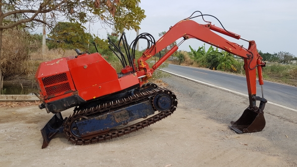 ขายด่วนรถแบคโฮKOMATSUโคมัสซูPC15-3เครื่องโคมัสซู3D75เครื่องดีปั่มแรงรถนอกเพิ่งนำเข้ามาใหม่ยังไม่เคยใช้งานในเมืองไทยเลย