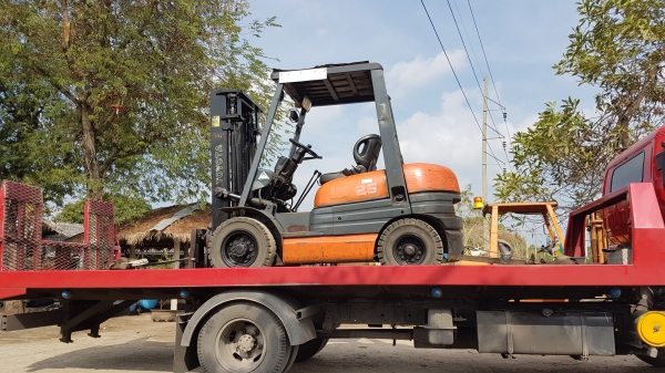 ขายด่วนรถยกTOYOTA 6FG2.5ยก2.5ตันเสาสูง3เมตรเคื่องโตต้า4สูบ4Yเบนซินติดแก็สได้งาหมูนได้ยางตัน4เส้นรถนอกเพิ่งนำเข้ามายังไม่เคยใช้งานในเมืองไทยเลย ขายด่วนรถยกTOYOTA 6FG2.5ยก2.5ตันเสาสูง3เมตรเคื่องโตต้า4สูบ4Yเบนซินติดแก็สได้งาหมูนได้ยางตัน4เส้นรถนอกเพิ่งนำเข้ามายังไม่เคยใช้งานในเมืองไทยเลย