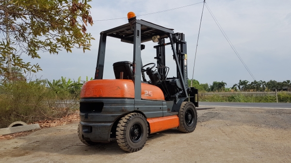 ขายด่วนรถยกTOYOTA 6FG2.5ยก2.5ตันเสาสูง3เมตรเคื่องโตต้า4สูบ4Yเบนซินติดแก็สได้งาหมูนได้ยางตัน4เส้นรถนอกเพิ่งนำเข้ามายังไม่เคยใช้งานในเมืองไทยเลย ขายด่วนรถยกTOYOTA 6FG2.5ยก2.5ตันเสาสูง3เมตรเคื่องโตต้า4สูบ4Yเบนซินติดแก็สได้งาหมูนได้ยางตัน4เส้นรถนอกเพิ่งนำเข้ามายังไม่เคยใช้งานในเมืองไทยเลย