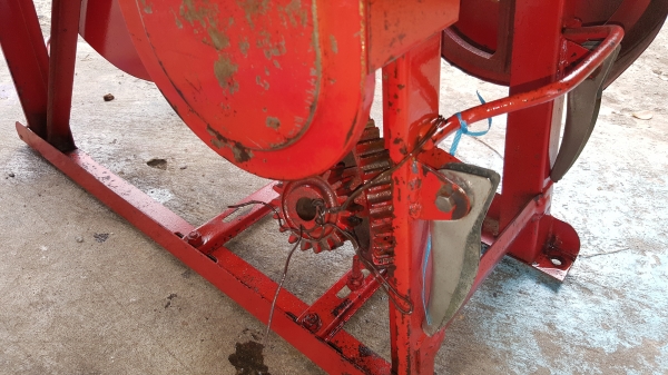 ตัวเปล่าเครื่องย่อยกิ่งไม้ สอบถามต่อรองได้ขายได้ขาย รหัสสินค้า C2 - 24 ราคา 13800 บาท ตัวเปล่าเครื่องย่อยกิ่งไม้ สอบถามต่อรองได้ขายได้ขาย รหัสสินค้า C2 - 24 ราคา 13800 บาท