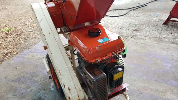 เครื่องย่อยกิ่งไม้พร้อมใช้งาน ต่อรองได้ขายได้ขาย รหัสสินค้า C2 - 25