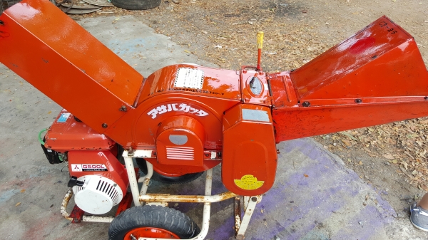 เครื่องย่อยกิ่งไม้พร้อมใช้งาน ต่อรองได้ขายได้ขาย รหัสสินค้า C2 - 25