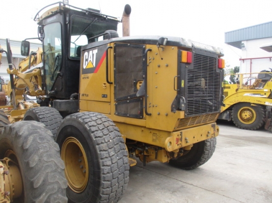 ขายรถเกรด CATERPILLAR 140M นำเข้าจาก USA สนใจติดต่อ อำพล 090-9694506, 080-3031241