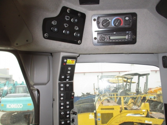 ขายรถเกรด CATERPILLAR 140M นำเข้าจาก USA สนใจติดต่อ อำพล 090-9694506, 080-3031241