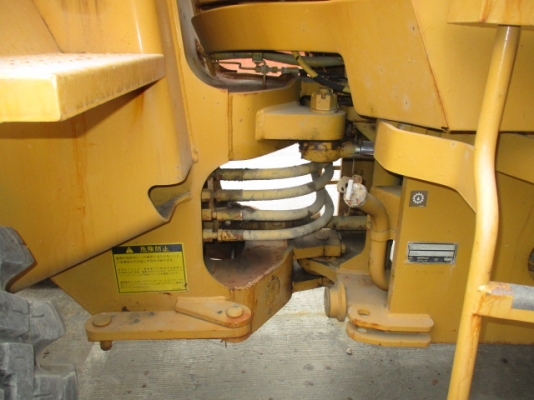 ขายรถตัก CATERPILLAR 910F สภาพสวยพร้อมใช้งานนำเข้าจากญี่ปุ่น ติดต่อ อำพล 090-9694506/ 080-3031241 ขายรถตัก CATERPILLAR 910F สภาพสวยพร้อมใช้งานนำเข้าจากญี่ปุ่น ติดต่อ อำพล 090-9694506/ 080-3031241