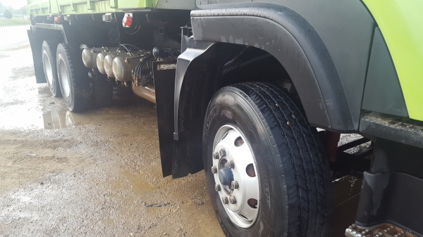 ISUZU DECA 360 ปี55 แม่ลูกดั้มสามมิตร ISUZU DECA 360 ปี55 แม่ลูกดั้มสามมิตร