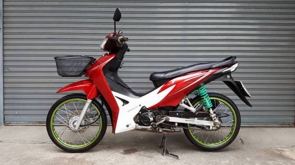 HONDA WAVE 110i NEW รุ่นใหม่ ท่อมีกันร้อนแล้ว ระบบหัวฉีด PGM-Fi