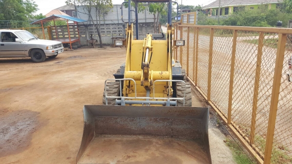 ขาย รถตักขนาดเล็ก KOMATSU SK05 เครื่องดี ปั้มดี ใช้งานได้ แต่ต้องเช็คระบบเลี้ยวซ้ายขวา ราคาต่อรองได้