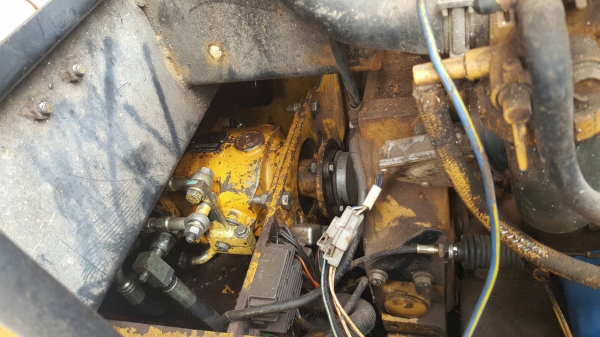 ขาย รถตักขนาดเล็ก KOMATSU SK05 เครื่องดี ปั้มดี ใช้งานได้ แต่ต้องเช็คระบบเลี้ยวซ้ายขวา ราคาต่อรองได้