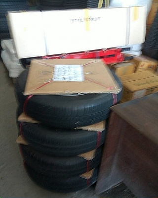 แม็กรถเก๋ง 4รู100ยางมิชลิน ดอกเกือบ1เซ็น ลงพื้นปี13 (4ล้อ3,500) แม็กรถเก๋ง 4รู100ยางมิชลิน ดอกเกือบ1เซ็น ลงพื้นปี13 (4ล้อ3,500)