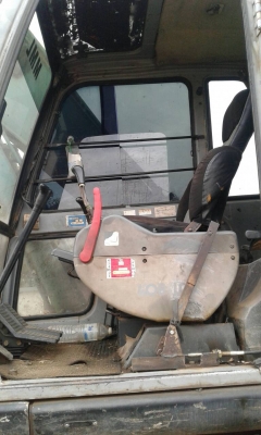 KOBELKO SK200 MAKR    5 SUPER มาร์ค 5 ชุปเปอร์สภาพดี ระบบไฟฟ้าใช้ได้ขาดมอเตอร์คันเร่ง 760,000บ.รถอยู่ลพบุรี สนใจ 0835601591 หรือ 0903494058