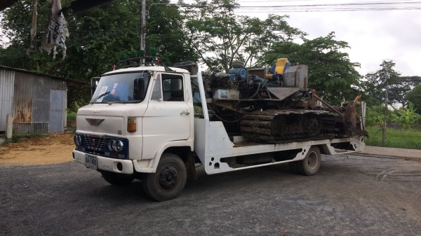 ขายรถตีดินพร้อมเทรนเลอร์
