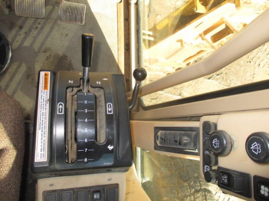 รถเกรดCAT 140H #2ZK06716 ปี2001ถึงไทยเร็วๆนี้ครับ