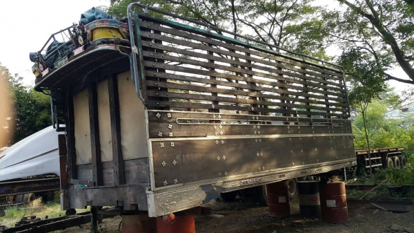 กะบะไม้ ถอดลงจากฮีโน่