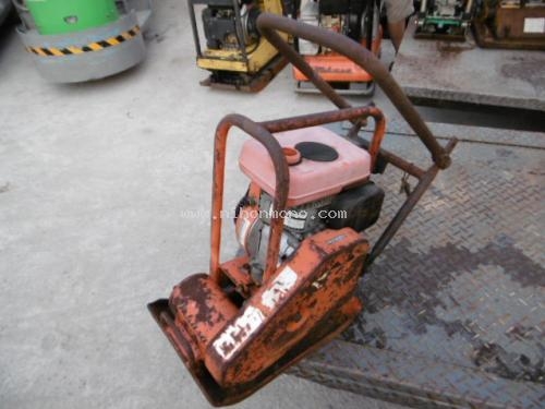 นำเข้าจากญี่ปุ่น เครื่องตบดิน MIKASA MVC-40F พร้อมใช้งาน รหัสสินค้า : 80803478 www.nihonmono.com นำเข้าจากญี่ปุ่น เครื่องตบดิน MIKASA MVC-40F พร้อมใช้งาน รหัสสินค้า : 80803478 www.nihonmono.com