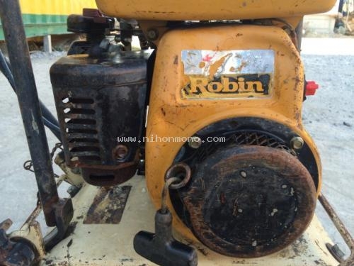 ขาย เครื่องตบดิน ROBIN RP5 ใช้เครื่องเบนซิล2จังหวะขนาด 4.0 PS. รหัสสินค้า : 80903738 www.nihonmono.com