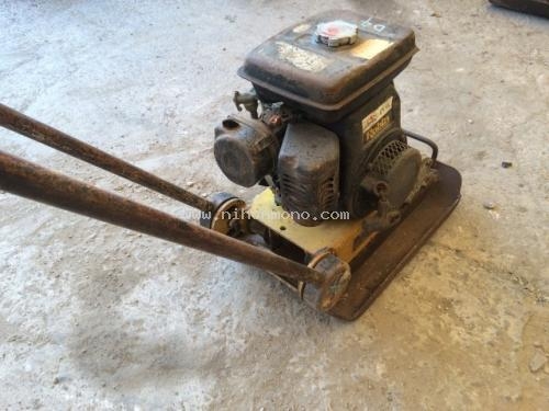 ขาย เครื่องตบดินROBIN PC60 ขนาดแรงตบ 0.6 ตัน รหัสสินค้า : 80903756 www.nihonmono.com ขาย เครื่องตบดินROBIN PC60 ขนาดแรงตบ 0.6 ตัน รหัสสินค้า : 80903756 www.nihonmono.com