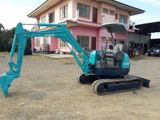 ขายรถแบคโฮ KUBOTA U-30 เครื่อง V1505  แทรคยาง มีไปท์ปิ้ง คอนโทลสั้น ปั๊มนิ้ว รถนอกนำเข้า  ติดต่อ 089-7949488