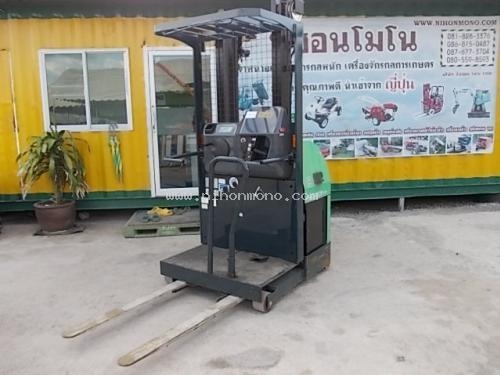 ขาย รถยกไฟฟ้ายืนขับTOYOTA 7FBP9 ปี2010 ยกน้ำหนักได้ 0.9 ตัน รหัสสินค้า : 80803279 www.nihonmono.com